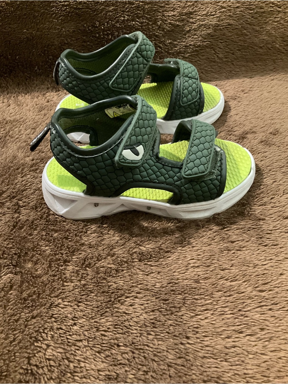 Carter’s Tanis Toddler Light-up Dinosaur Sandals